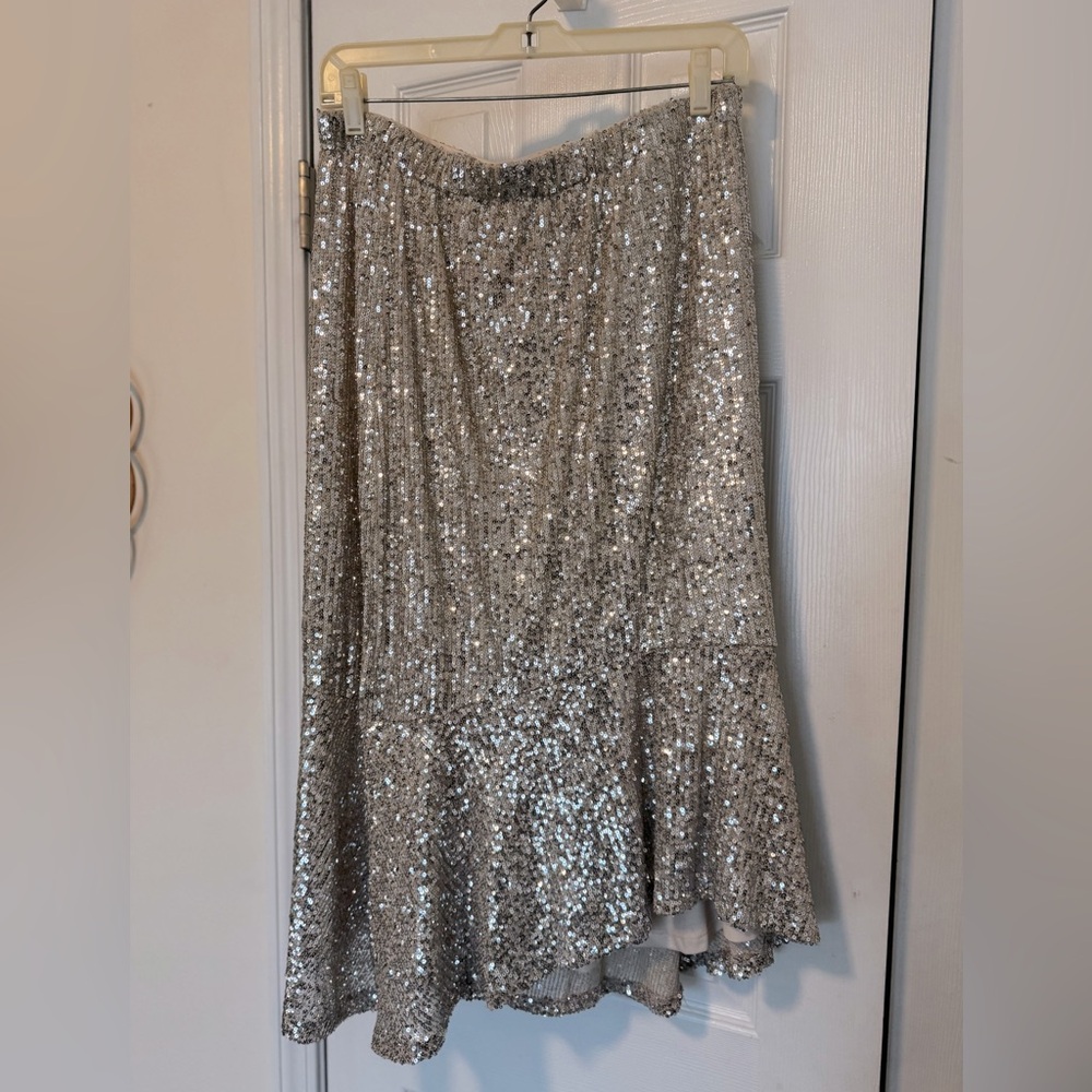 Gorgeous sparklie skirt gold tones